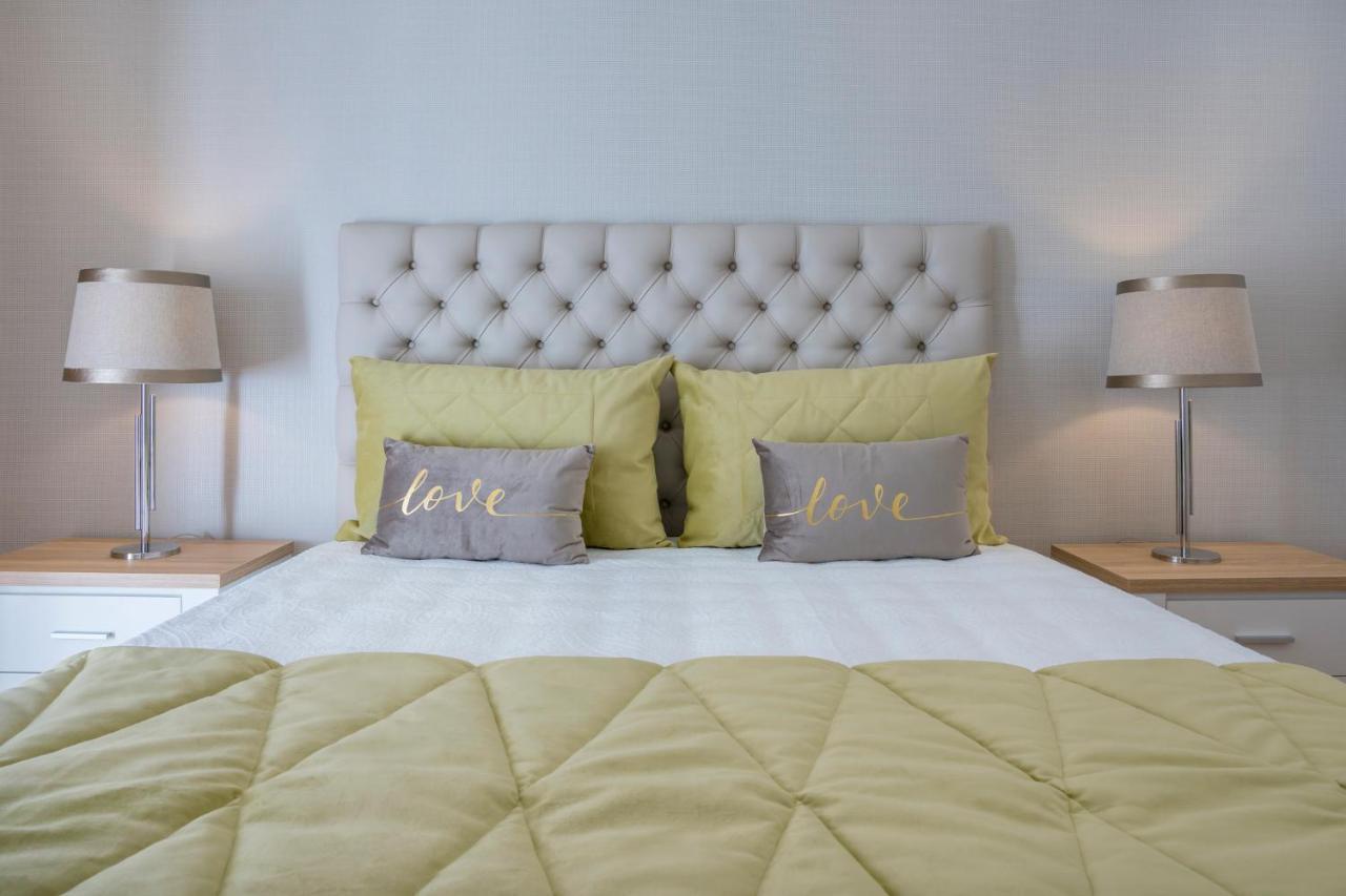 Brand New Downtown Apartment Lisbon Bagian luar foto